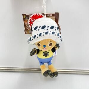 One Piece X Round One USA Tony Tony Chopper Super Mini Trafalgar Law Keychain